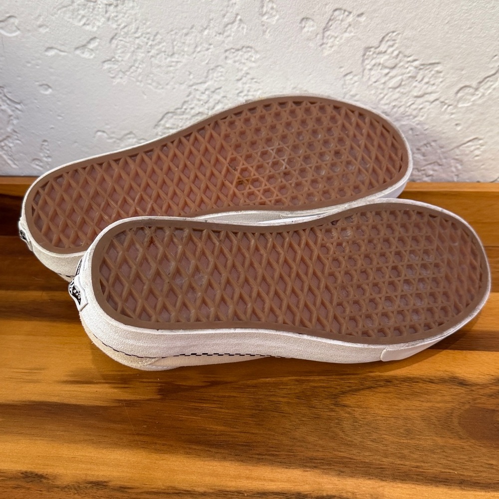 Old Skool Checkered Foxing Turtledove Skate Shoes from Vans - Picture 5 of 6
